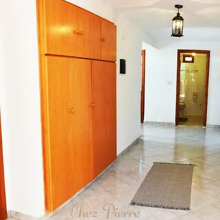 Chez Pierre Apartman *